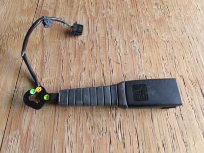 Audi OEM A4 B8 Front Seat Belt Receiver Buckle, Right Passenger's Side 8K0857756C A5 Allroad S4 S5 2008 2009 2010 2011 2012 2013 2014 2015 20162